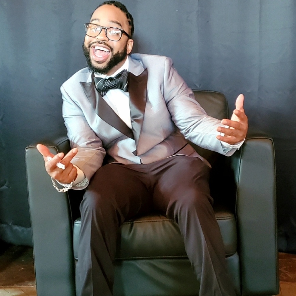 Meet your Posher, Stephen